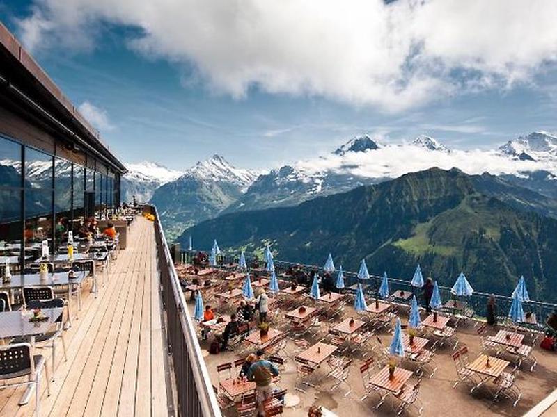 DA617ED244D9183A1AE09A0A4BF82D11