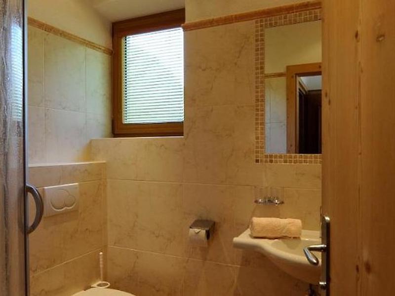 0047214FBF692BE5507EA7AFD7E48F60