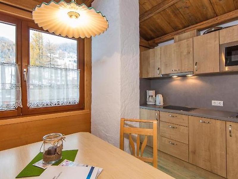 8BAE1A9ABB1F7494A8695260477B625F