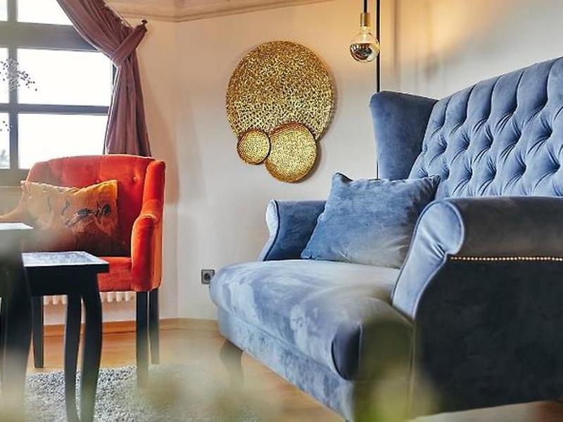 7476901015F8D8EB38BEE9A42DA05613