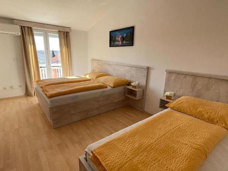 FEA183DAD7800B77478779868DBA93E0