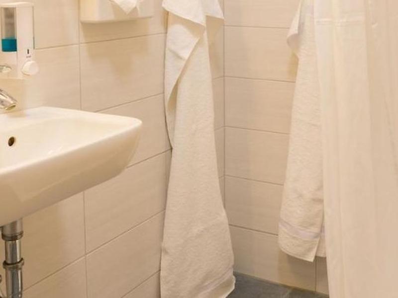 927AC51CB88AB9A37570E13DA5DFFEF7