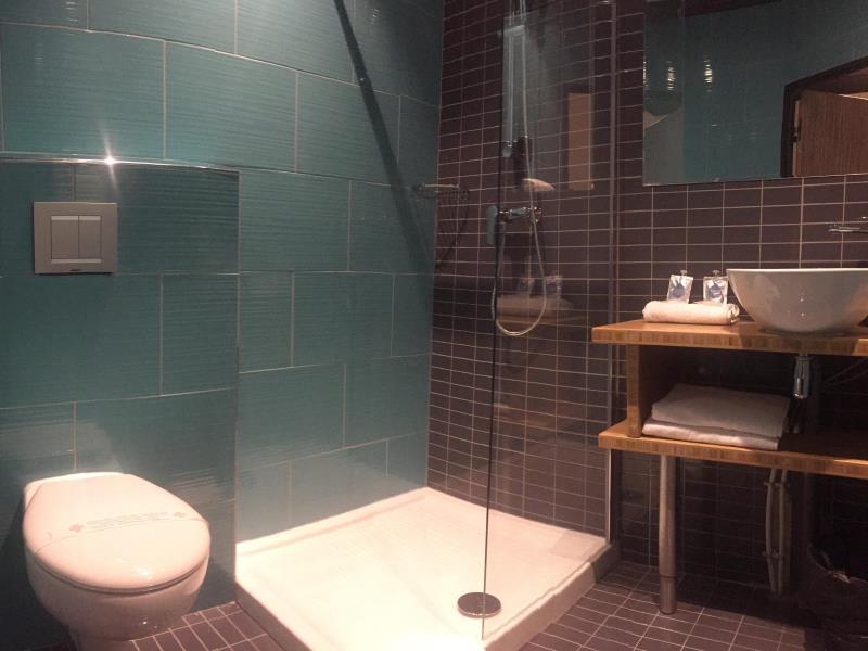 F4B8120D62A0739C8B7235954532675B