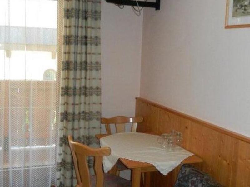 8F8F05A90517D80027CC321B574AAD5D