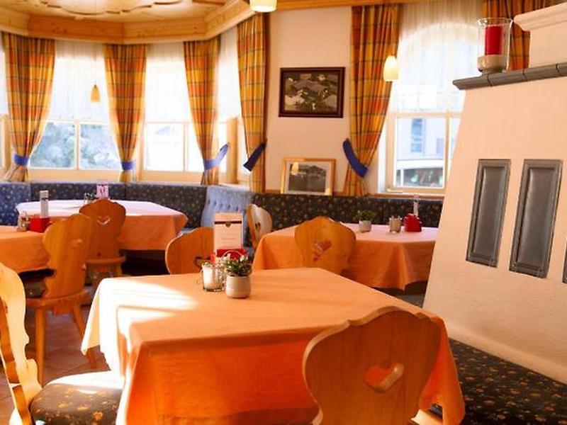 15EE2EE494AF3D28E7D742A00A9ED84D