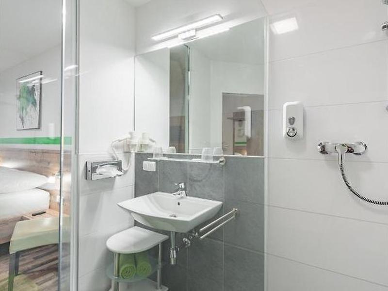 D6D343F63DA2E436B4C4D5A322F0CEC8