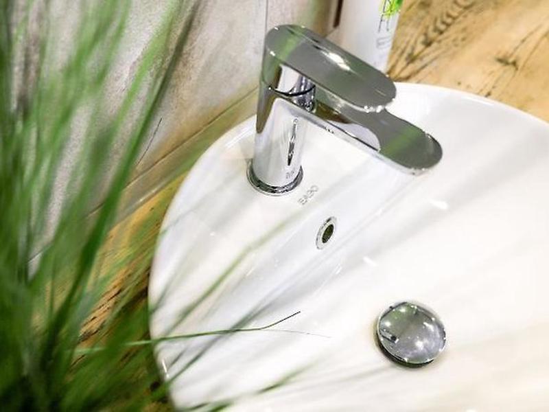 0D7478301F21348101837A847CE083DD