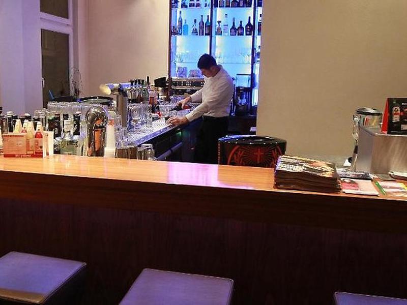 D71FDEB9E64AF63B6D384B56B7F2D4A1