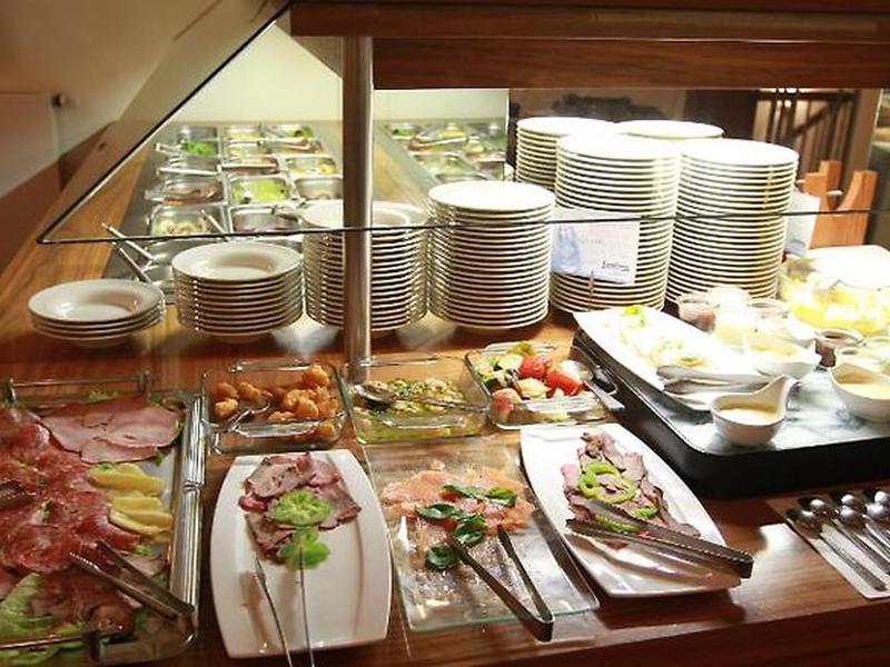 81E5079C88E79F90BF5E712758A1D67A