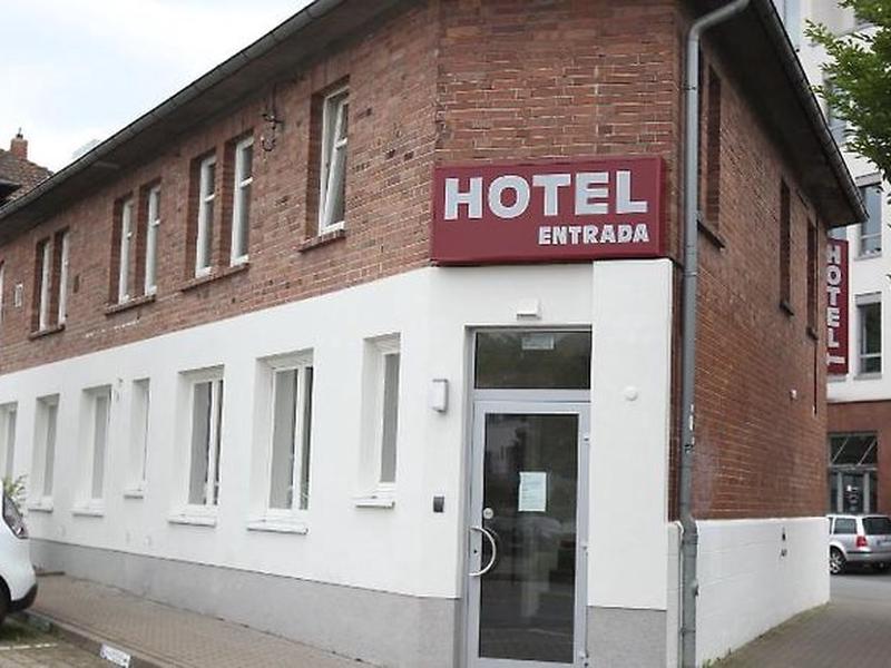 E8324B6A9F19DE141EB299CC55A1ABA7