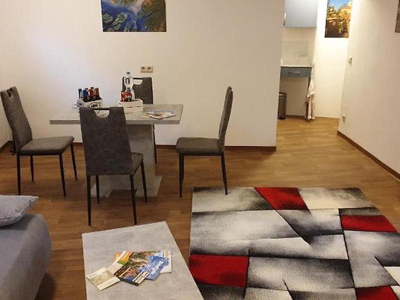 761CB350599025532B4211675B1A9C52