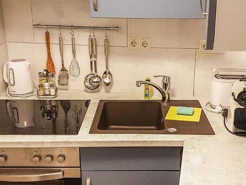 62B33BC95DCAE79D0ACFF6433FAFC09F