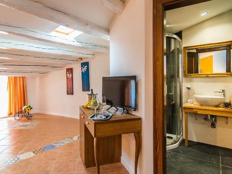 870C0C551A0B35576A74BF2EAC2C6065