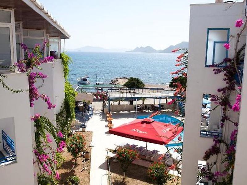 D7C043021014F647EAAFF5E58E4A988E