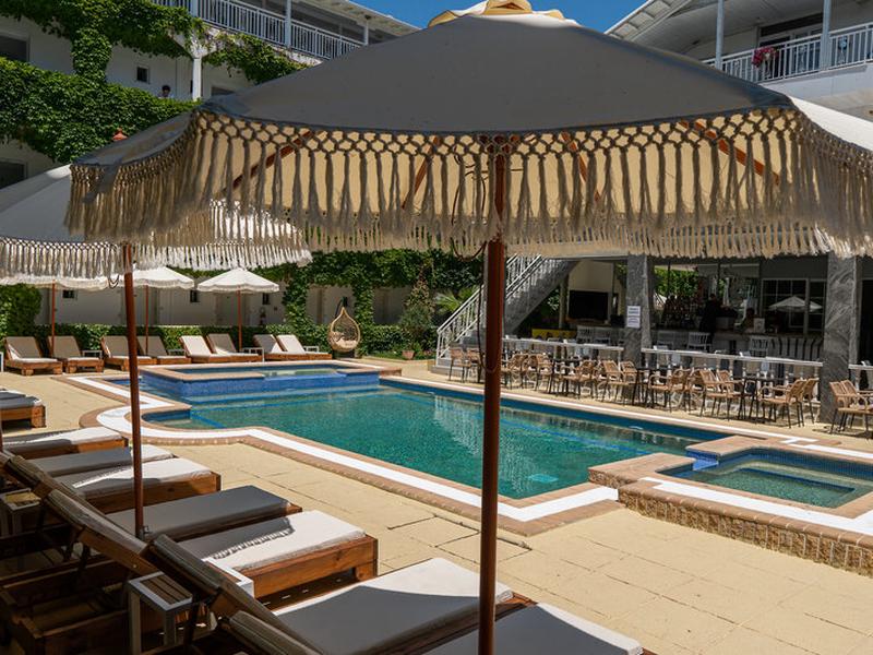 B95B8828A7C75BDC11D99CF4952143E4