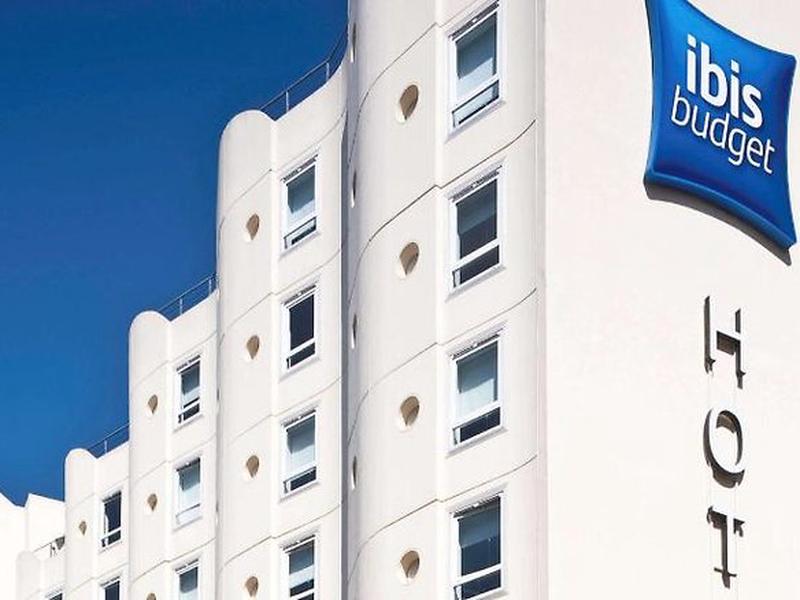 9166F2D736D7D45DF45A5D8B8DAAABBC