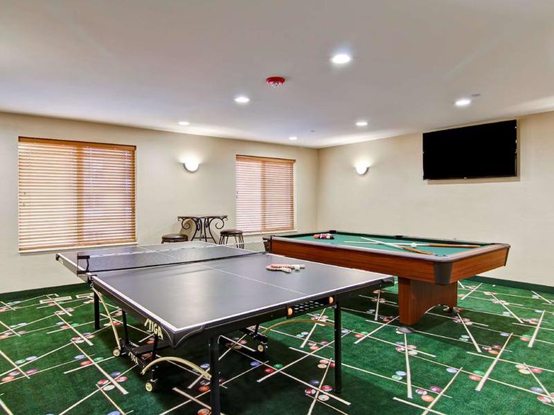 68FD94318A0A7F89C40E7A04ADA66E52