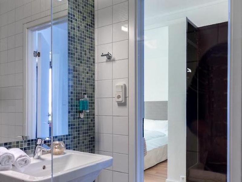 359850112E237F5C48515823448FD51C