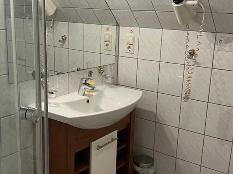 E5A4CD95DDCA5B6AFFBE7C776FA4F9B2