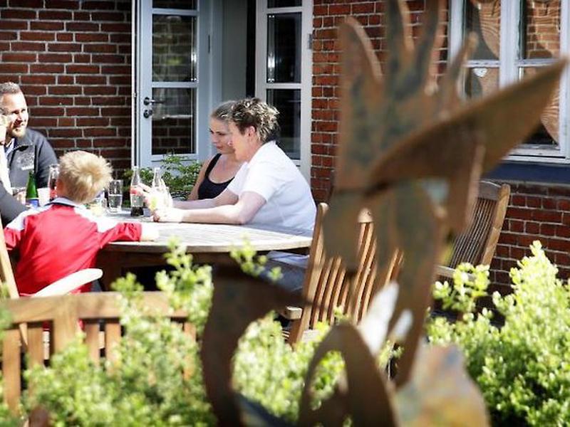 DEB77C2FD2ED2AEAE0207D12CD99AC4E