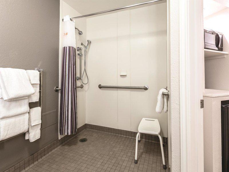 028B7C8D8F9B7D0DAD8BC5A7918404C0