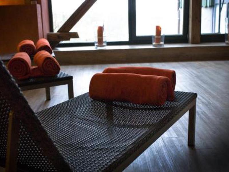 4DD138884973457CAC611A037FAE7A52