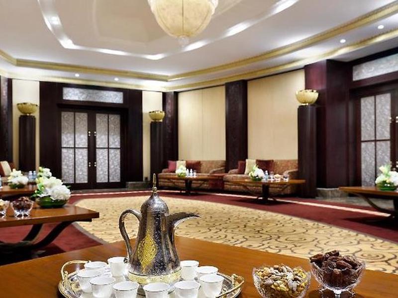 AADCFCEF70A3C5335B9DAF2B5CFF0D73