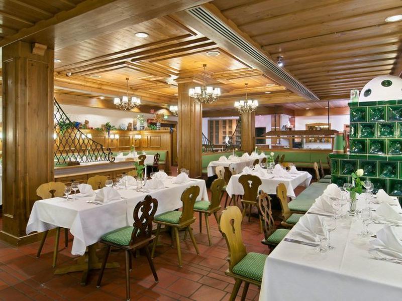 709AFE2448930CD40348B04893E2CDE3