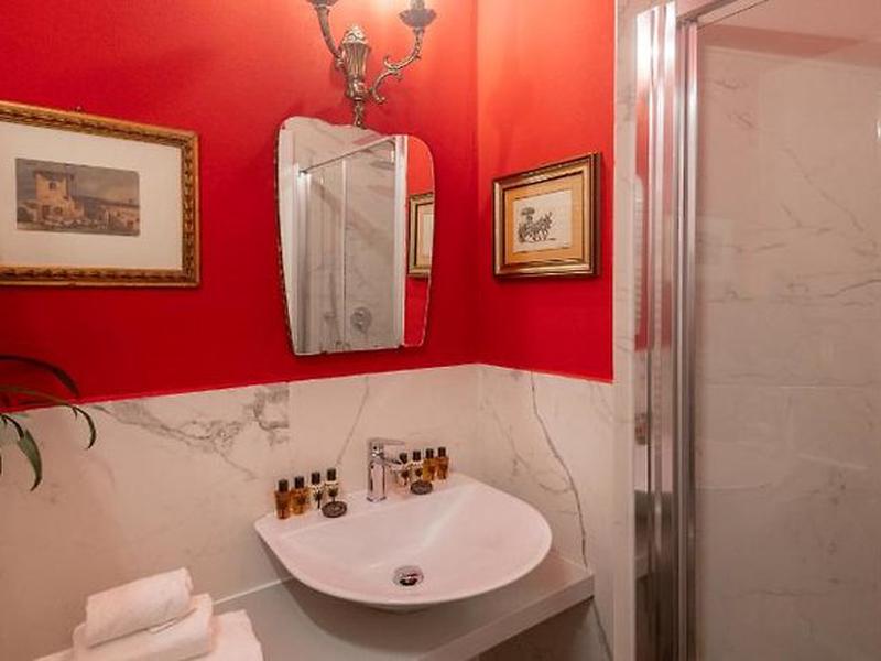 B5BAA8502B1222773D4FDA28BC98352A