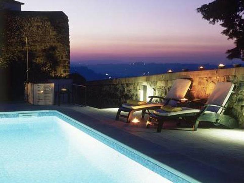 1B65BA79B34495E46238FEBE5150A199