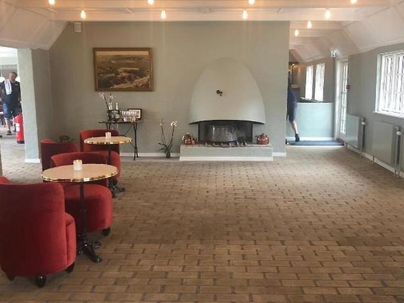 2E58DBE718A5C220D35E88D2DBFD93D4