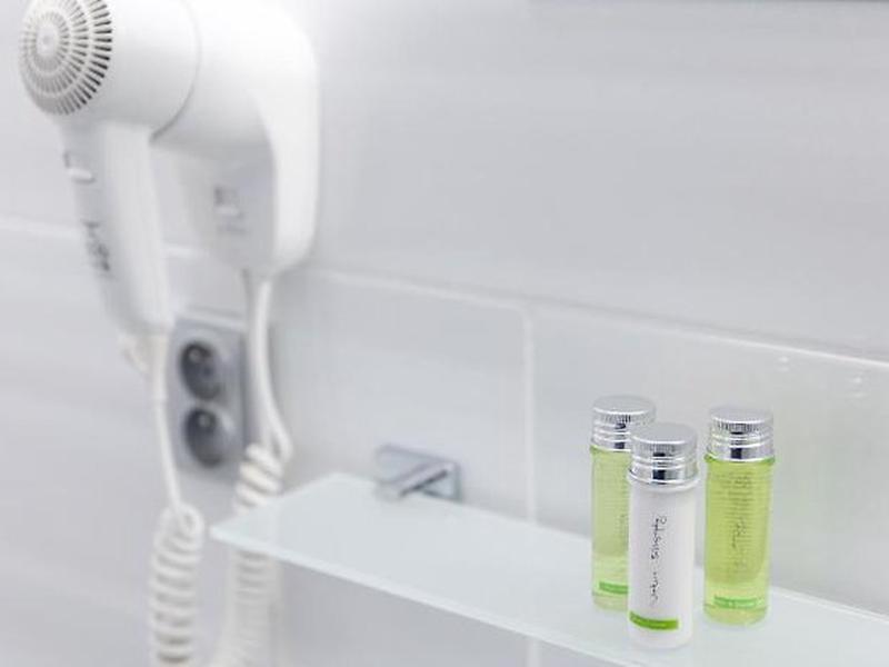 0B43420F71E5BAC5BEABAF0B84EB0EA2