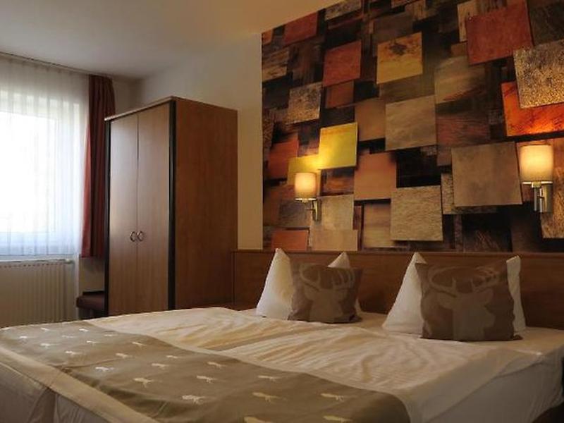 Hotel & Restaurant Zum Hirsch