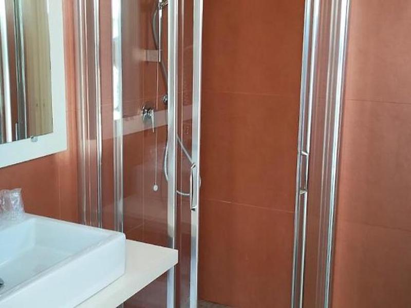 79DBD6DE8E81FDAE68A35295A43C5DB2