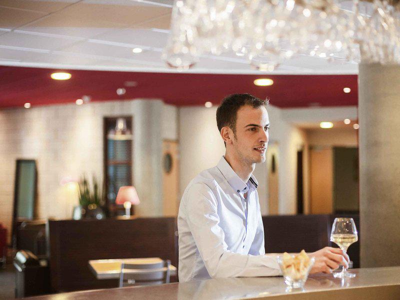 CB511DCC88104927F984BF833AA71353