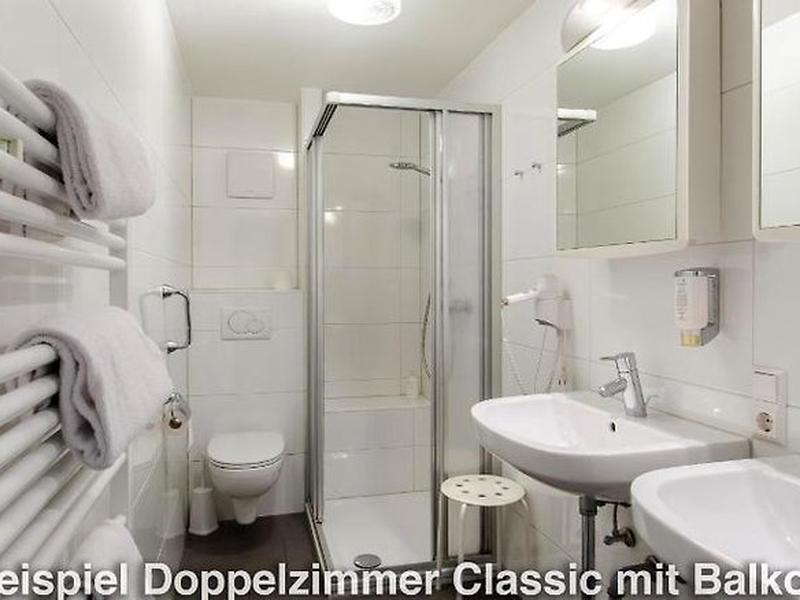 70A2D38BB55857ABE39058371DF76F67