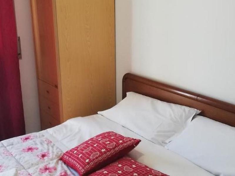 3F065629378D749317B36C542EF1657F