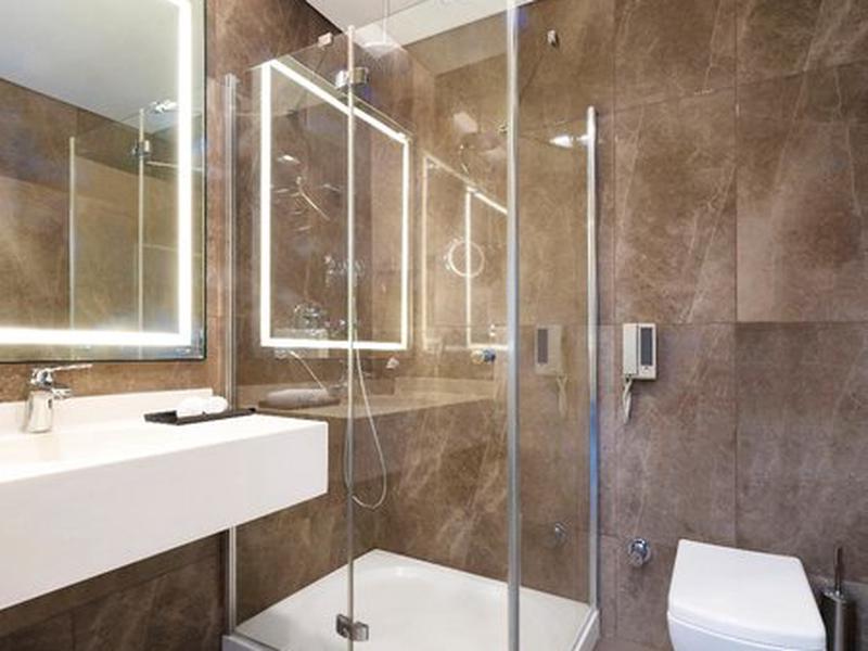 883CC443A1F444B7BF2CC59869C7BCFA