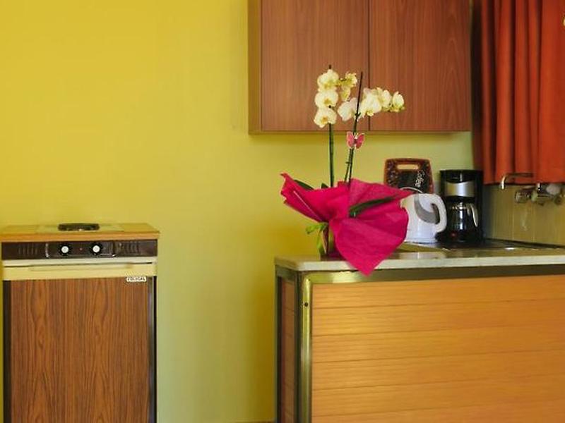 DD192F3C5D4D0F0A271D989B81FB1BBB