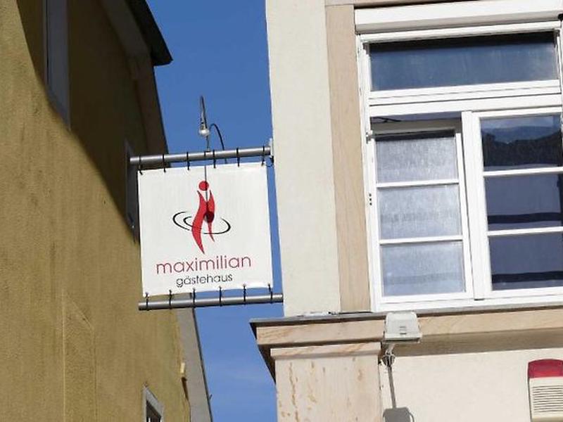 F1D9FF2ECD23D0BB14620A2953C94034