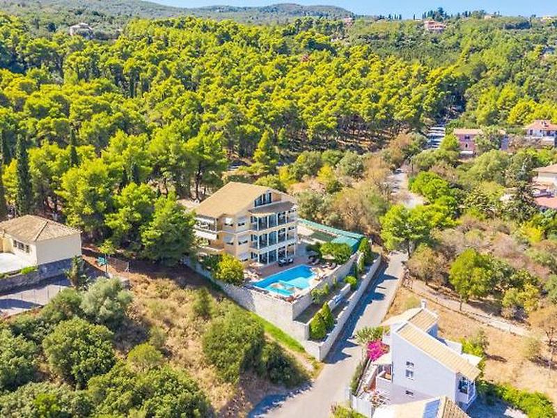 9AE7AFE1CE77C12D55BB0B5F63B6B4C6