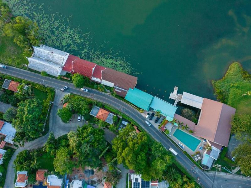 552572D9831704AC277C1CCEACD79D90