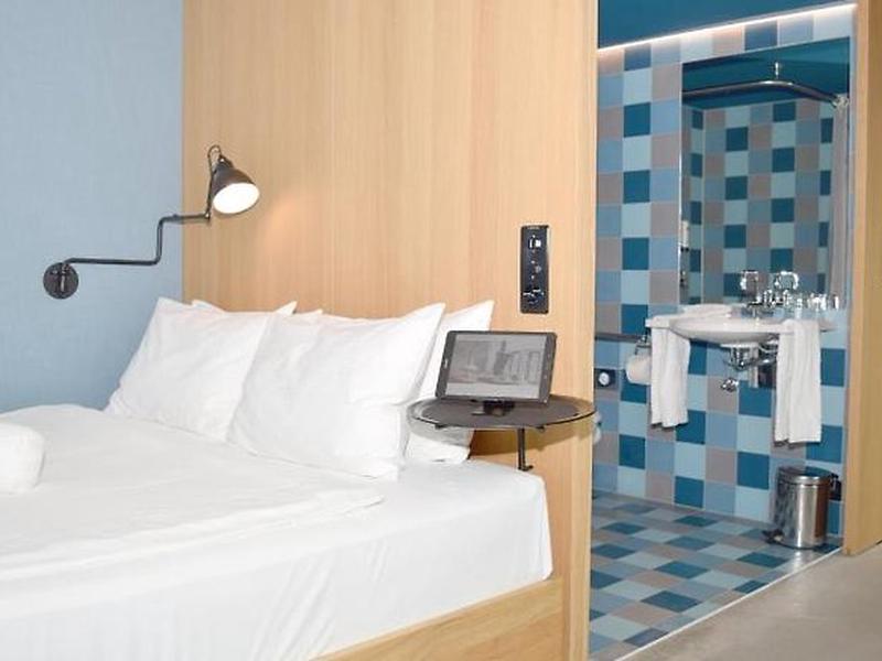 18032D95BF96F980BC7DEE126F50B463