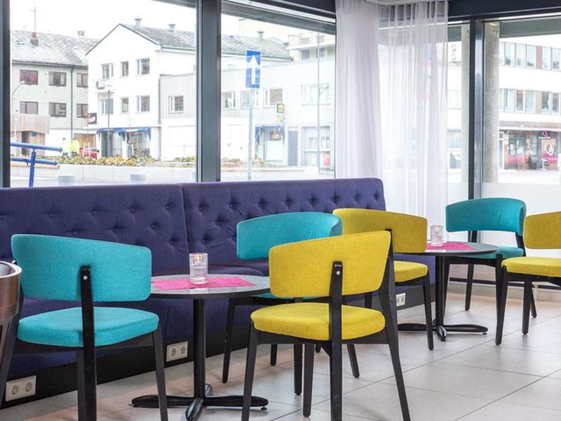 E625F35E99A7F380E83E481BE1B49B94