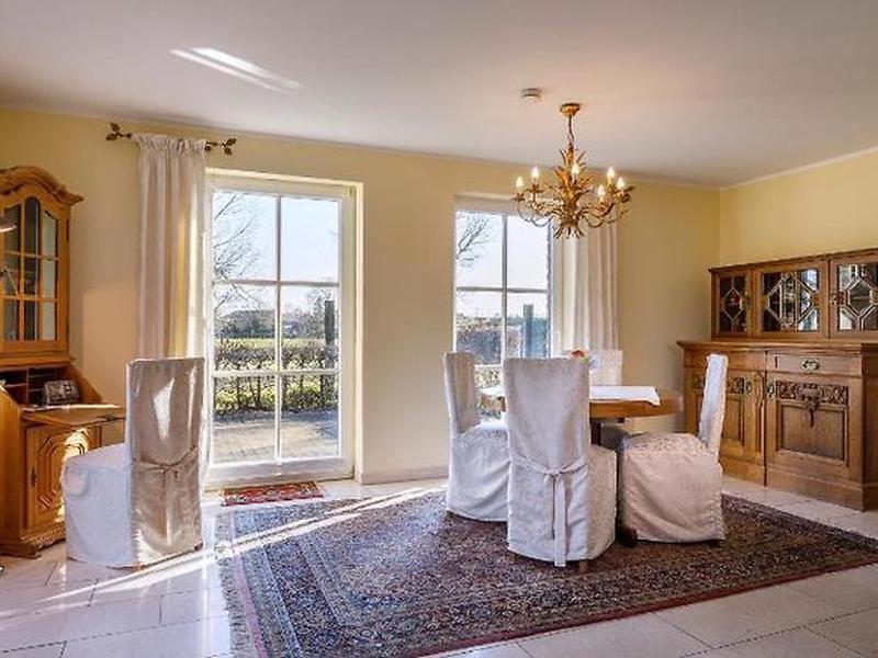 E50652043A127D9EEF63CD72D6124C78