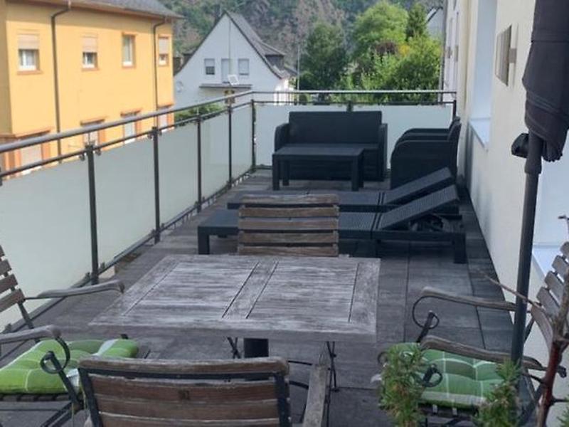 AEE69A186478B012D57CD4B3D1E7B55F