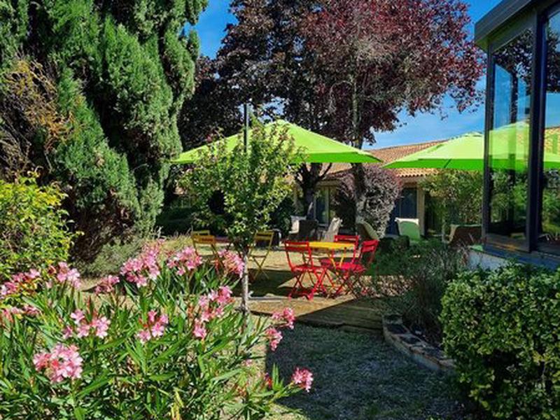 9CAB97F25DD442775BEF60D8B2157F96