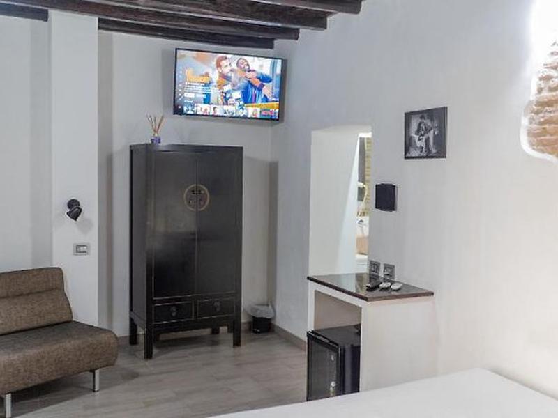 671888C7D35103A9C8809974E9C7C417