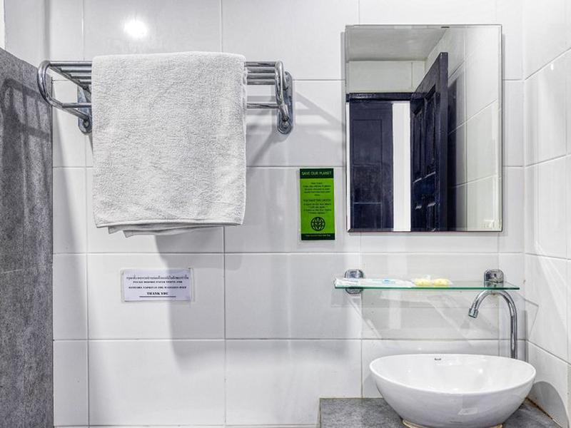 77A07C1D04DA04324E3F1B0DF0C80E02