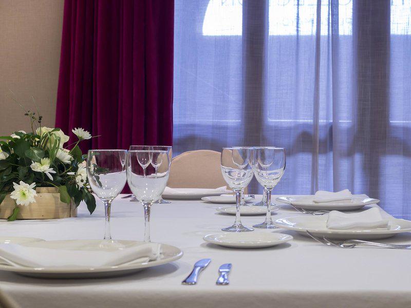 25ED8BDA84FA9314F11DDEDDE7DCA0E4